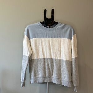 10Thousand Colorblock Crewneck Sweatshirt – Size M